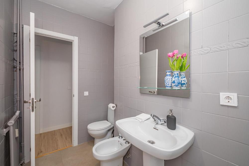 Madrid Rio Rooms Ngoại thất bức ảnh