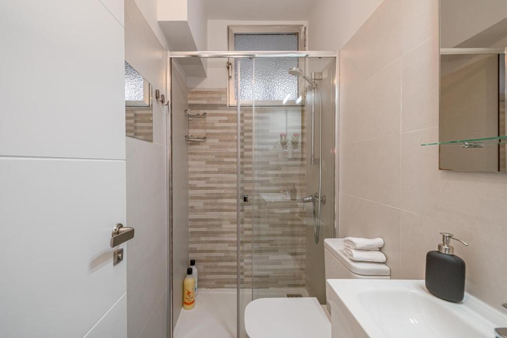 Madrid Rio Rooms Ngoại thất bức ảnh